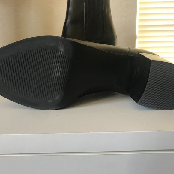 Steve Madden Booties - Picture 4 of 4